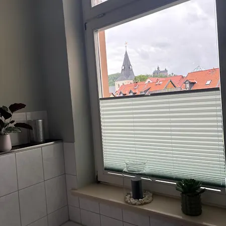 Premium Theresa Mit Schlossblick Zentral Am Bahnhof